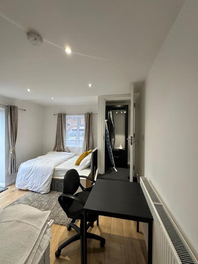Keedonwood Road Bromley, Rooms With Free Wifi Luaran gambar