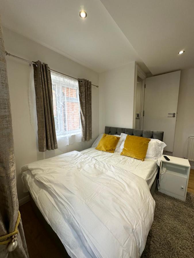 Keedonwood Road Bromley, Rooms With Free Wifi Luaran gambar