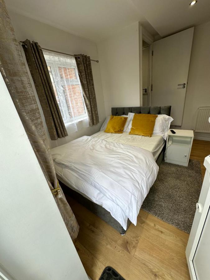 Keedonwood Road Bromley, Rooms With Free Wifi Luaran gambar
