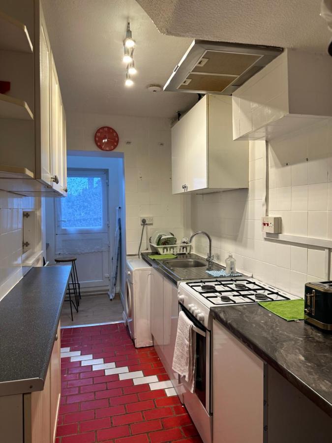 Keedonwood Road Bromley, Rooms With Free Wifi Luaran gambar