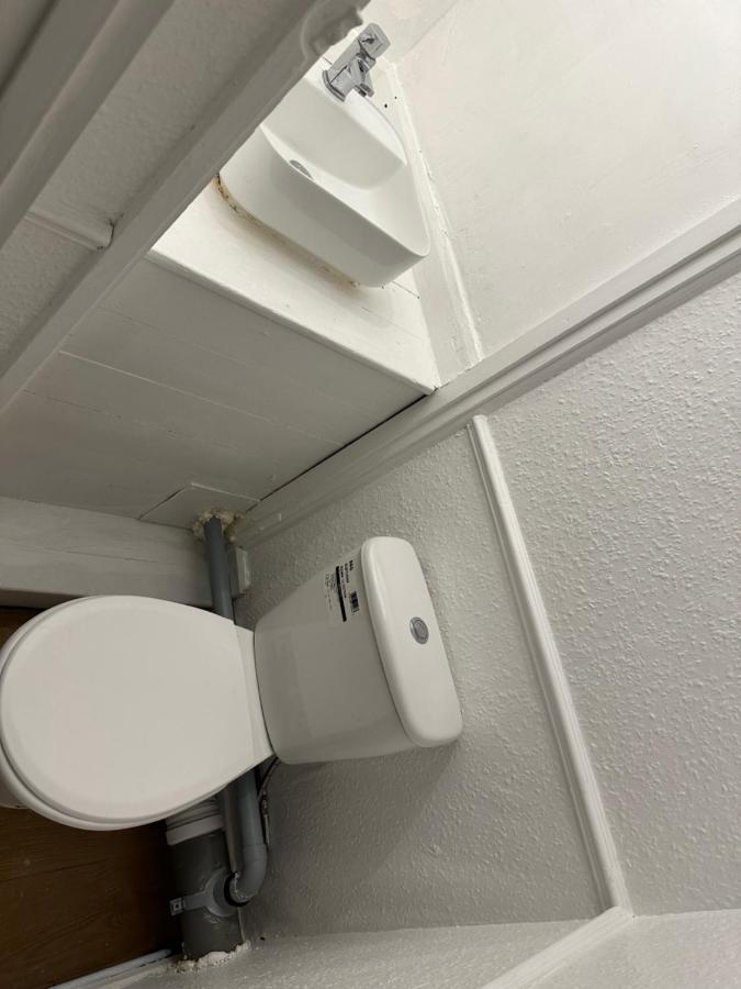 Keedonwood Road Bromley, Rooms With Free Wifi Luaran gambar